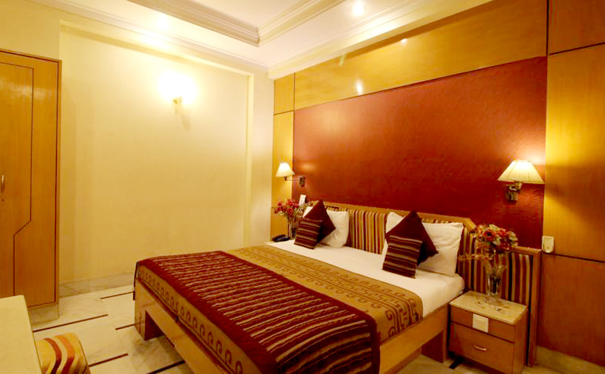 STEPiNN - KAROL BAGH (COMFORT)