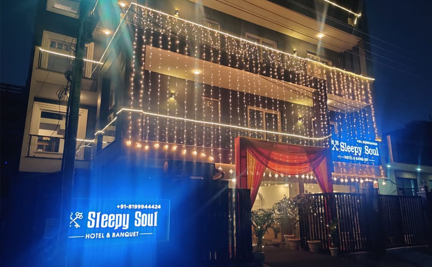 STEPiNN - Aroma Residency