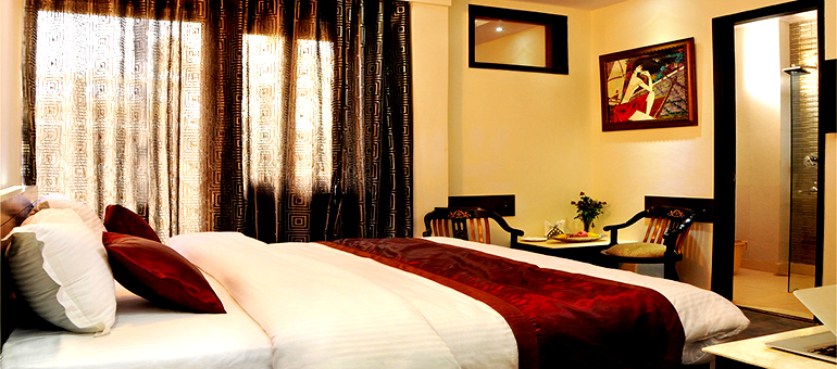 STEPiNN - Karol Bagh (Budget)